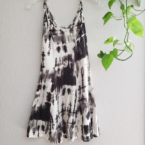 Billabong  • Skater dress white, gray dress; XS